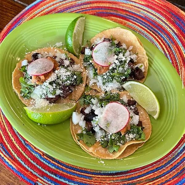 Carlos & Pepe's nachos